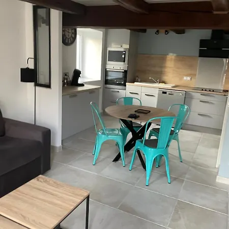 Prázdninový dům Logis Carmes *